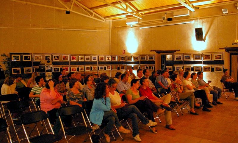 Luis María Ferrández presenta el La Panera su película La pantalla herida 2 copia